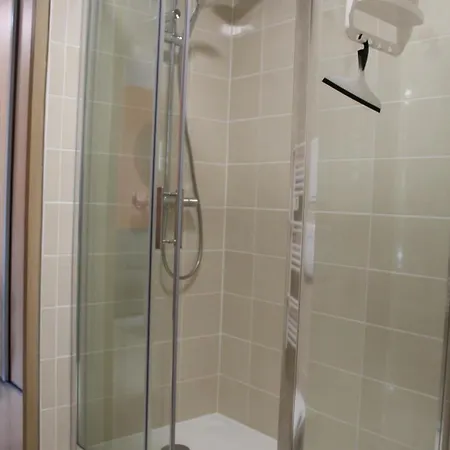 L'ariane, Vue Sur Le Chateau * Foix