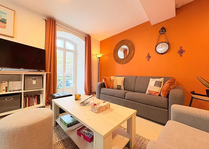 L'ariane, Vue Sur Le Chateau * Фуа